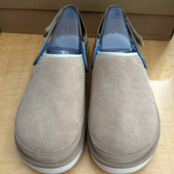 UGG Men’s Goldencoast Sandal - Picture 2 of 5